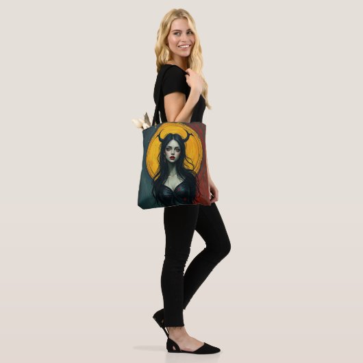 Vampiervrouw Tote Bag (Op model)