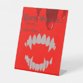 Vampire Bite Halloween Party Snacks Reclamebord Met Voetstuk (Voorkant)