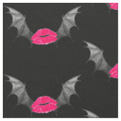 Vampire Kiss Demon Wing Gothic Art Stof (Close Up)