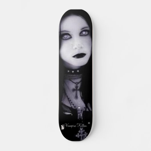 Vampire Kitten - Gothic Girl Persoonlijk Skateboard (Voorkant)
