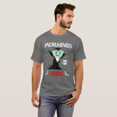 Vampire Mornings Suck Halloween Costume T-shirt (Voorkant volledig)