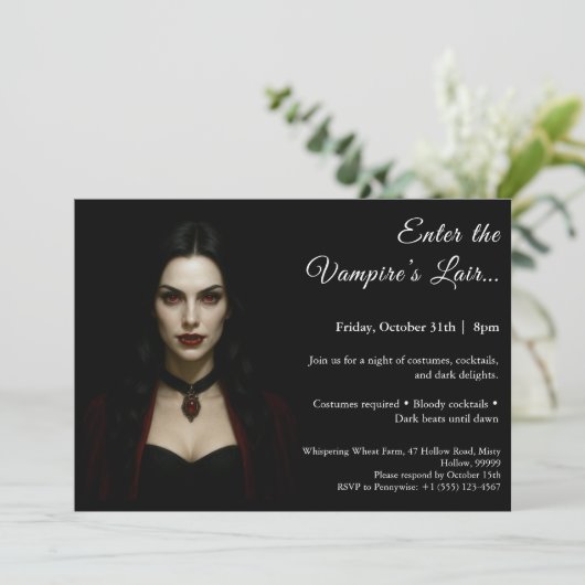 Vampire Queen - Uitnodiging voor Halloween-kostuum (Staand voorkant)