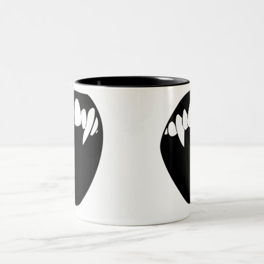 Vampire Teeth Tweekleurige Koffiemok (Center)