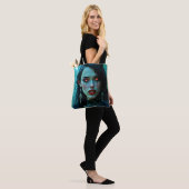 Vampirekoningin: Donkere Aantrekkingskracht Kunst Tote Bag (Op model)