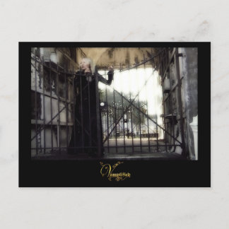 Vamplified® Crucified Briefkaart