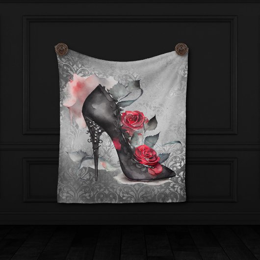 Vampy Spiked Stiletto | Red Rose High Heel Grunge Fleece Deken