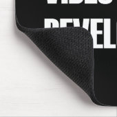 VAN DE DUTY VIDEO GAME DEVELOPER DARK MUISMAT (Hoek)