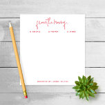 "Van de mam van" Nota aan School, Rood Notitieblok<br><div class="desc">Deze notitieblokken maken een perfect geschenk of een aanvulling op je bureau. Pas het notitieblok met de namen van uw kinderen en uw contactgegevens onderaan aan aan. Gebruik de functie Aanpassen om het lettertype of de lay-out van de tekst te wijzigen.</div>