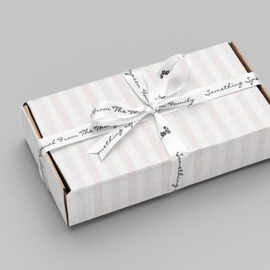 Van familienaam Gifting Script White Black Flower Satijnen Lint