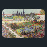 Van Gogh bloeiende tuin in Arles Floral Fine Art Badmat<br><div class="desc">Vincent Van Gogh die bloeiende tuin in Arles with Path Fine Art Vincent Willem van Gogh was een postpressionistische schilder wiens werk een verreikende invloed had op de kunst van de 20e eeuw. Zijn productie omvat portretten, zelfportretten, landschappen en nog steeds levenden van cypersen, bloemenvelden, bloeiende bomen, tuinen, tarwevelden en...</div>