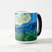 Van Gogh Olijfbomen in een bergachtig landschap Magische Mok (Voorkant rechts)