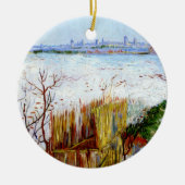 Van Gogh-Snowy Landscape with Arles in Background Keramisch Ornament (Voorkant)