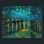 Van Gogh Sterrennacht over de Rhône Puzzel<br><div class="desc">Puzzle met de Sterrennacht van het olieverfschilderij van Vincent van Gogh Boven de Rhône (1888). Het schitteren van gele sterren versiert de blauwe nachthemel als een paar wandelingen langs een rivieroever in Arles. Een perfect cadeau voor fans van Post-Impressionisme en Nederlandse kunst.</div>