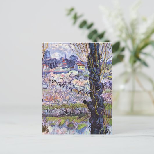 Van Gogh - Uitzicht van Arles, bloeiende boomgaard Briefkaart (Staand voorkant)