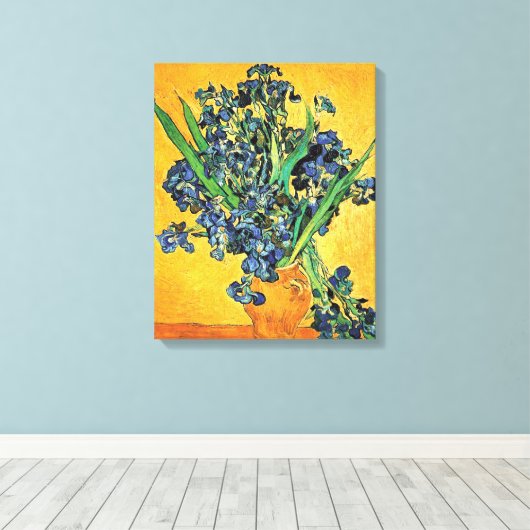 Van Gogh - Vase met de gele achtergrond van Irises Canvas Afdruk (Insitu (Houten vloer))