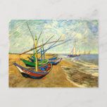Van Gogh Vist Boats op strand bij Saintes Maries Briefkaart<br><div class="desc">Vist Boats op het strand bij Saintes Maries door Vincent van Gogh is een kunstschilderij van het impressionisme op zee. Een zeescheepvaartscène met verschillende vissersboten op een strand in Frankrijk die het zee met meer schepen over het hoofd ziet. Over de kunstenaar: Vincent Willem van Gogh (1853-1890) was een van...</div>