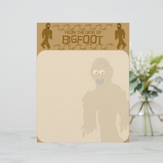 Van het bureau van Bigfoot! (Staand voorkant)