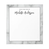 Van het bureau van Faux White Marble Naam Elegant Notitieblok (Voorkant)