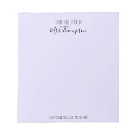 Van het bureau van het Paarse moderne Manuscript v Notitieblok