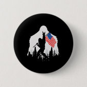 Van juli Shirt Bigfoot Sasquatch Amerikaanse vlag Ronde Button 5,7 Cm (Voorkant)