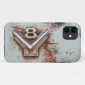 Van klassieke auto: Rusty oud v8-embleem in chroom Case-Mate iPhone Case (Achterkant (horizontaal))