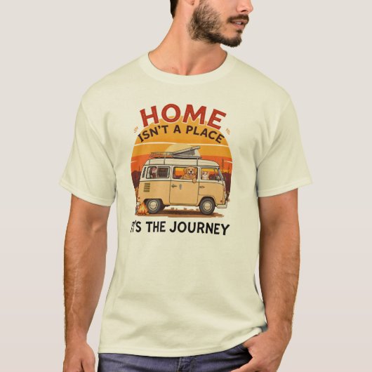 Van Life Paws & Adventure Tee T-Shirt (Voorkant)