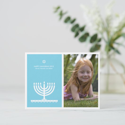 Van Lucy: GELUKKIGE HANUKKAH MODERNE MENORAH Feestdagenkaart (Staand voorkant)