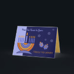 Van ons huis tot aan het jouwe. Hanukkah Wenskaart Feestdagen Kaart<br><div class="desc">Gelukkige Chanoeka van Ons Huis aan van U. Menorah en Dreidels ontwerpen aanpasbare Wenskaarten. Bijpassende kaarten,  feestuitnodigingen en geschenken beschikbaar in de Joodse Feestdagen / Chanoeka categorie van onze winkel.</div>