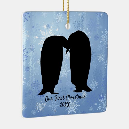 Van Pinguïn met kerstmis Keramisch Ornament (Rechts)