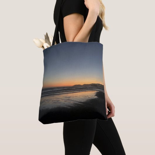 Van schemering tot schemering bij het Beach Photo Tote Bag (Dichtbij)