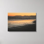 Van schemering tot schemering op het strand Foto a Canvas Afdruk (Voorkant)
