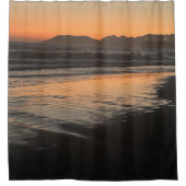 Van schemering tot schemering op het strand Foto a Douchegordijn (Voorkant)