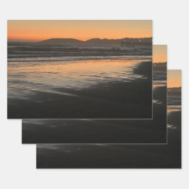 Van schemering tot schemering op het strand Foto a Inpakpapier Vel