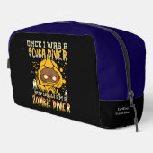 Van Scuba Diver naar Zombie Diver Adventure Toilettasje (Rechterhoek)