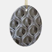 Van-wit gekleurde haakjes bekijken keramisch ornament (Rechts)