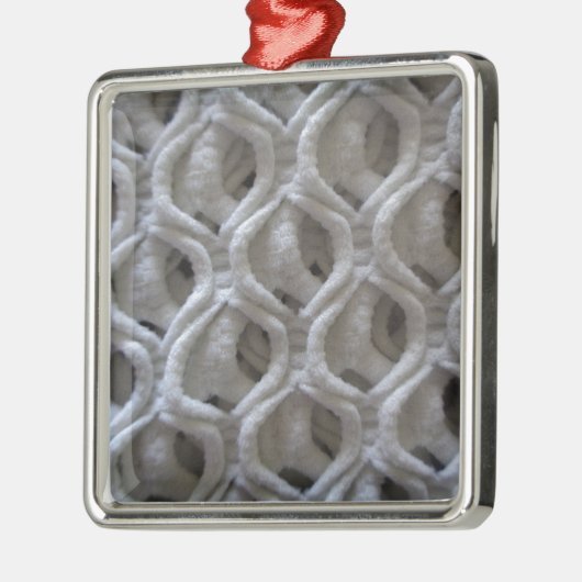 Van-wit gekleurde haakjes bekijken metalen ornament (Links)