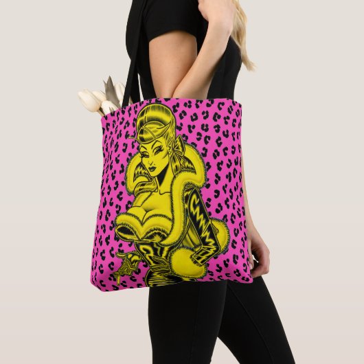 Vana DeVinyl™/Leopard Print Tote Bag (Dichtbij)
