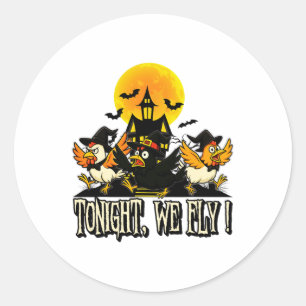 Vanavond vliegen we grappige kippenheksen Hallowee Ronde Sticker