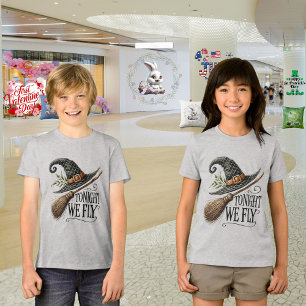 Vanavond Vliegen we Halloween Tri-Blend Shirt