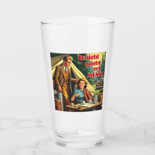 Vanavond wordt misschien rommelig kamperen glas (Voorkant)