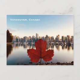 Vancouver Canada Red Maple Leaf Skyline Briefkaart