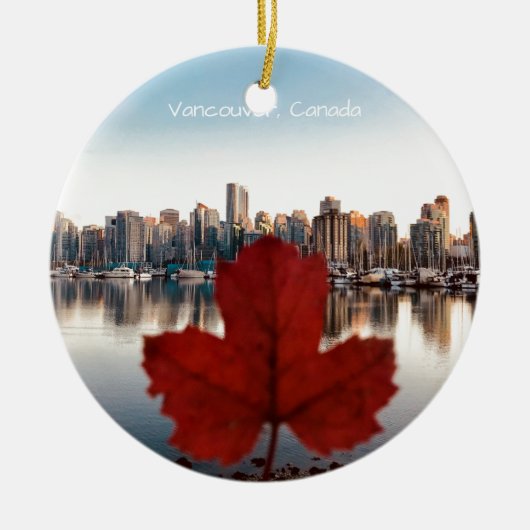 Vancouver Canada Red Maple Leaf Skyline Keramisch Ornament (Voorkant)