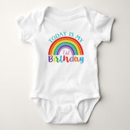 Vandaag is mijn 1e verjaardag regenboog aangepaste romper