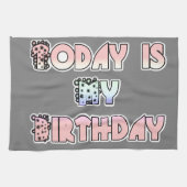 Vandaag is mijn verjaardag Baby Pink Art Print Theedoek (Horizontaal)