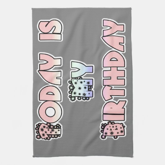 Vandaag is mijn verjaardag Baby Pink Art Print Theedoek (Verticaal)