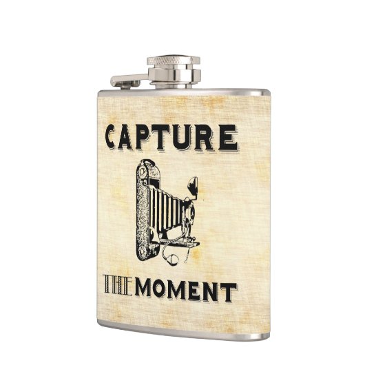 Vang de Moment  Fotograaf van de Camera Heupfles (Links)