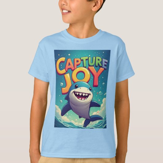 Vang Vreugde: Speelse Cartoon Haai T-shirt (Voorkant)