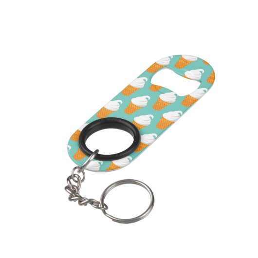 Vanilla Ice Cream Cone Pattern Sleutelhanger Flessenopener (Achterkant Gekanteld)