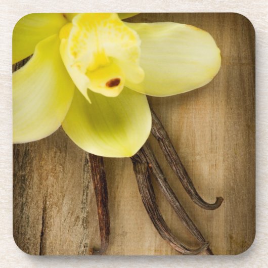 Vanilla Pods and Flower over Wooden Background Drankjes Onderzetter (Voorkant)