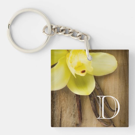 Vanilla Pods and Flower over Wooden Background Sleutelhanger (voorkant)